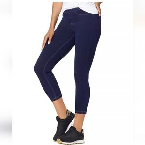 2 pairs of HUE Women's Mid-Rise Pull-On Denim Capri Leggings size XS